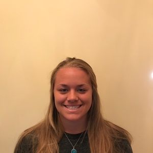 Meet your Posher, Brenna